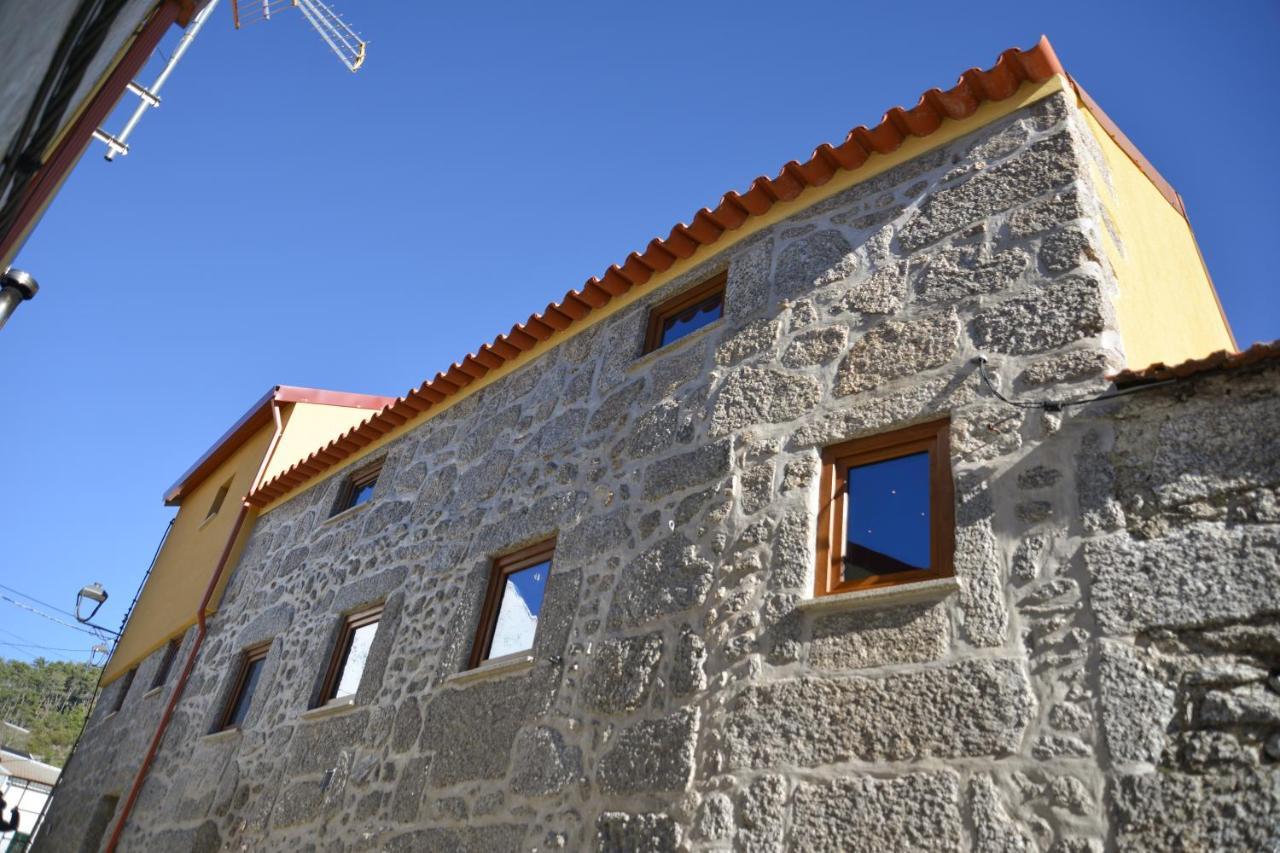 Casa Do Ti Gabriel Villa ซาบูเกย์โร ภายนอก รูปภาพ